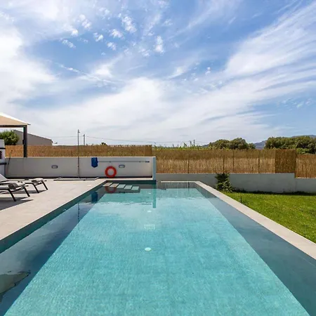 Villa Myrtle By Vintage Travel *