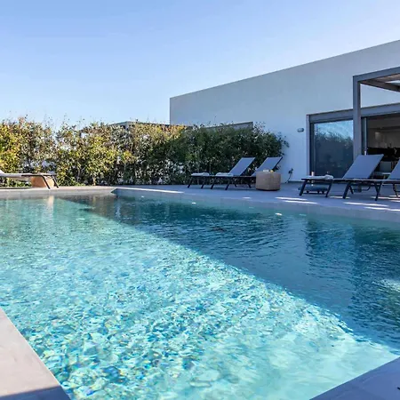 Villa Myrtle By Vintage Travel *